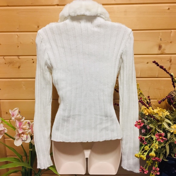 iDoll White Faux Fur Cardigan Sweater Sz S Small - Picture 4 of 5